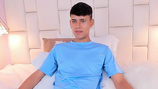 JacobFerrer live XXX chat