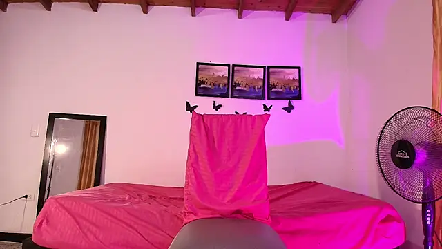 دردشة Nikki__uwu الجنسية المباشرة