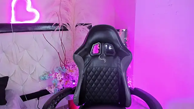 Siena_fox élő XXX-chatje