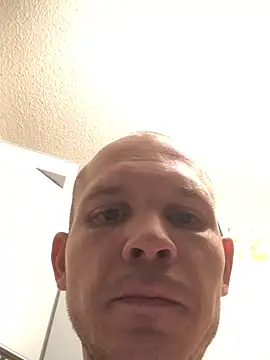 Spielzeugtwink Live XXX Chat