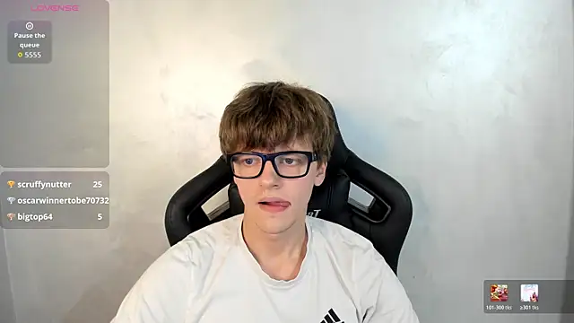 Онлайн чат XXX bonekoambalabu