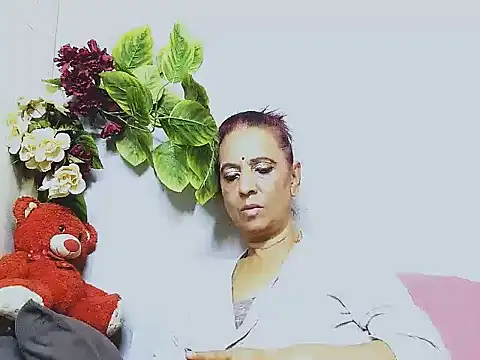 Hot_queen58 现场XXX聊天
