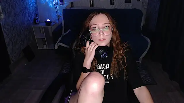 AmeliaKamishiro – Naživo XXX chat