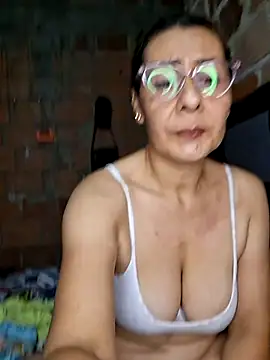 Chat XXX en directo de Mia-funny20