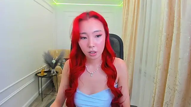 AnnaReyla 现场XXX聊天