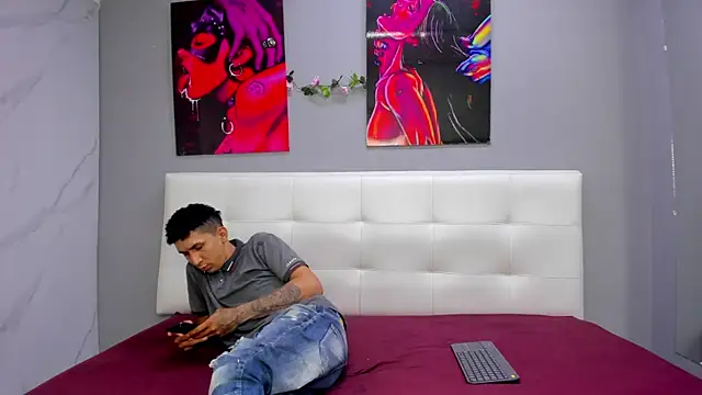 Chatroom XXX en direct de ahsly78Bryan