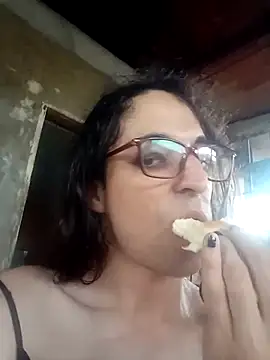 LaCuerva live XXX chat