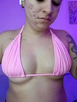 martina_connor1's Live XXX Chat
