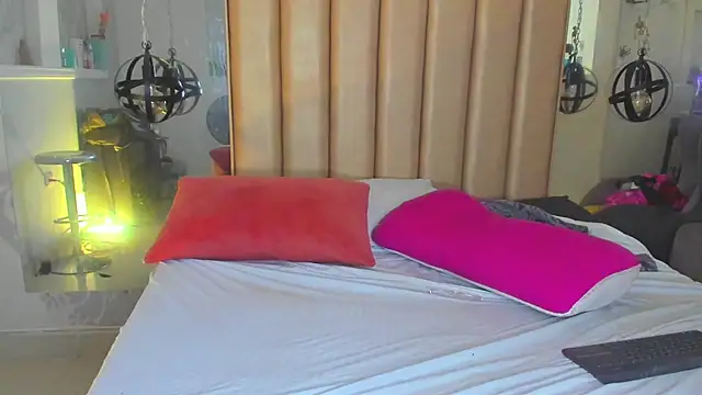 Chat XXX en directo de KonyBell