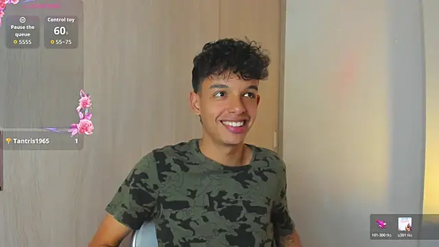 Chatroom XXX en direct de Maxfrost1