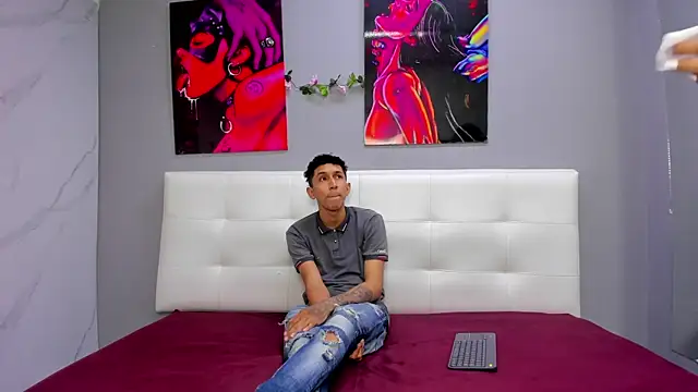 Chat XXX ao vivo de ahsly78Bryan