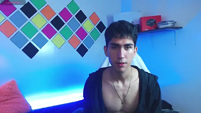 adan_tower – Naživo XXX chat