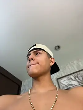 Lander_Cruz Live XXX-Chat