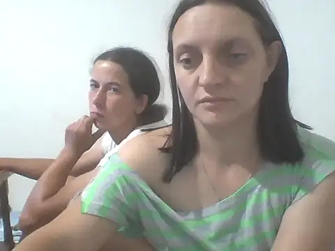 Kimmy_Webb 现场XXX聊天