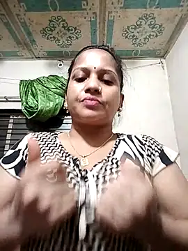 Chat +18 de Payel_50 ao vivo