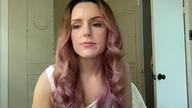sexylilly69's Live XXX Chat