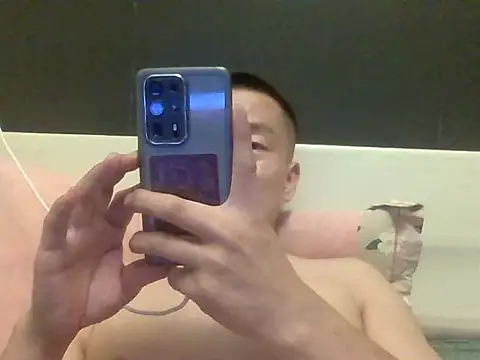 guan12366 即時 XXX 聊天