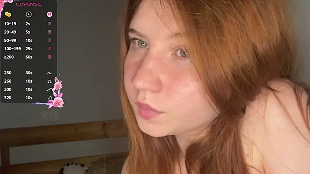 EmmaLovelyBB's Live XXX Chat