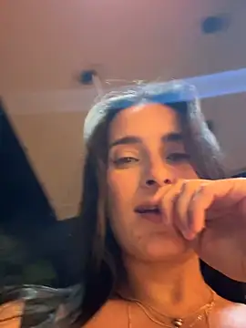Chat +18 de Lusty_Louise ao vivo