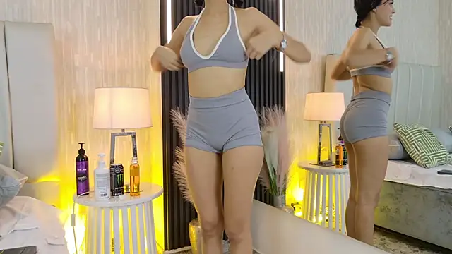 nina_gb 在線直播表演