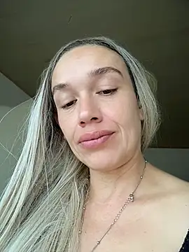 MARILYNKOVANOVA's Live XXX Chat