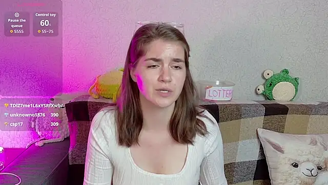 Chat +18 de ElzaBlis ao vivo