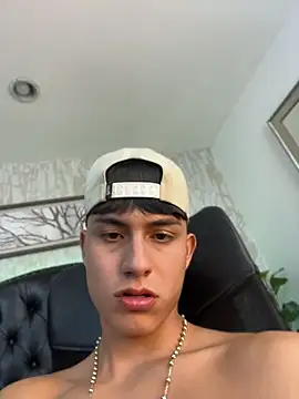 Chat XXX ao vivo de Lander_Cruz