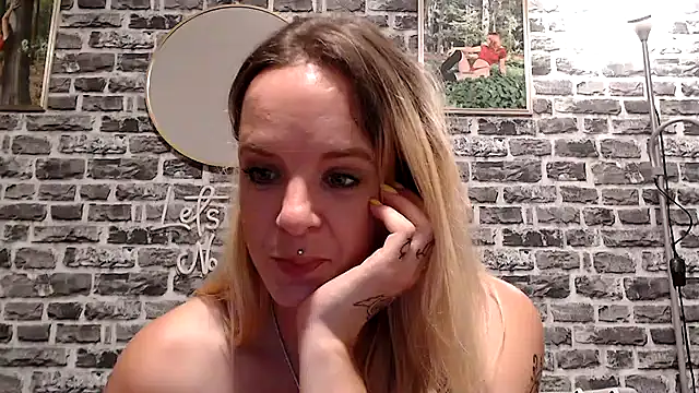 SexyMilf_1987 Chat XXX live