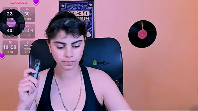 shadow_kiss_'s Live XXX Chat