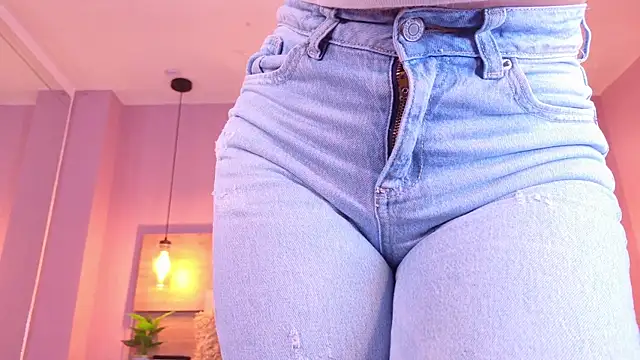 Chat XXX en directo de ArianaGolden