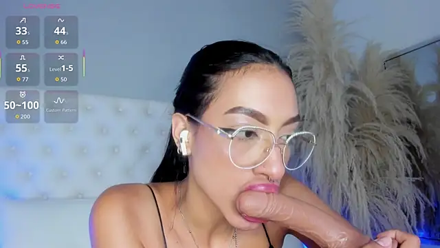 Czat XXX na żywo – Ebonysweet__