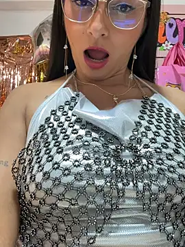 IsabellaMariet's Webcam Show