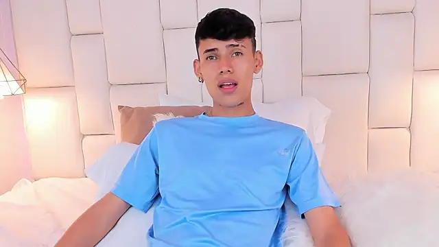 JacobFerrer live XXX chat