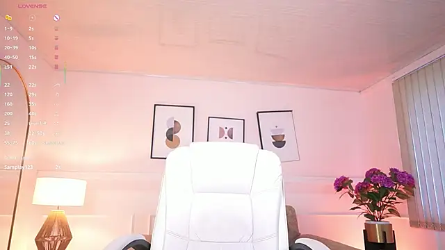 EmilyTurneer élő XXX-chatje