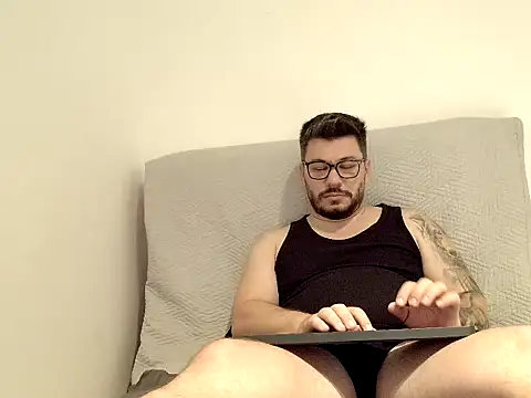 Czat XXX na żywo – chasingthevibe