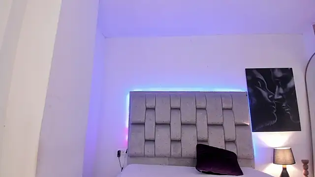 Nikki_Benz18's Live XXX Chat