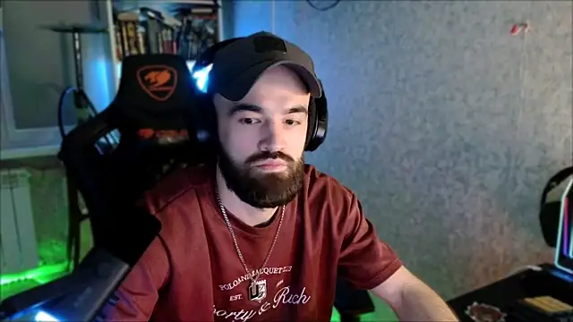 _Serious_Man XXX чат на живо