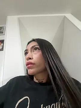 Chat +18 de Bonny_Eva ao vivo