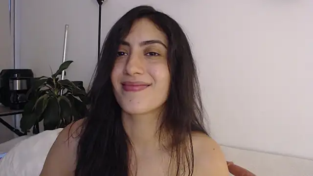 MIYESSI Live XXX-Chat