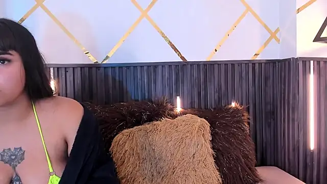Bella_Raven Live XXX-chat