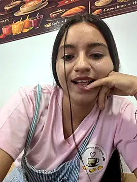 DulceCaroX Adlı Modelin Canlı XXX Sohbeti