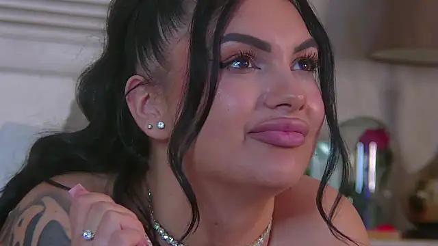 Chatroom XXX en direct de AliraNightvale