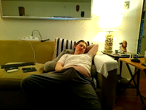 9VOLTT Pertunjukan Webcam