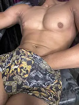 Yash_rajput009 Adlı Modelin Canlı XXX Sohbeti