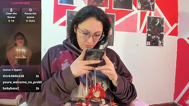 abril_onnelのライブXXXチャット