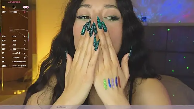 Soffimoon_ Chat XXX in diretta