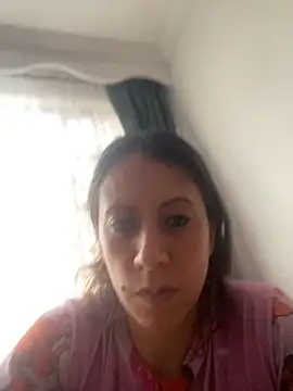 HeyAmaraa Chat XXX live