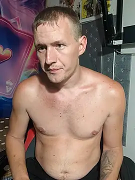 XXX chat uživo modela DiMastyzzz