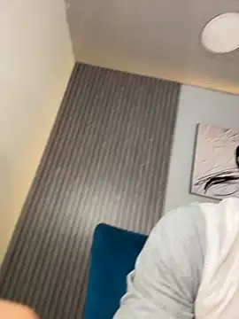 DomBoy_ 在線直播表演