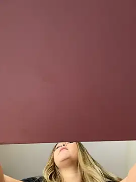 Živý XXX chat lunablossom_